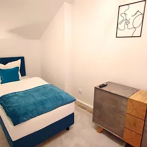 Apartment Homely - Urban Oasis, Moosburg an der Isar